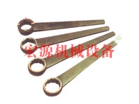 ���ܛ_�������